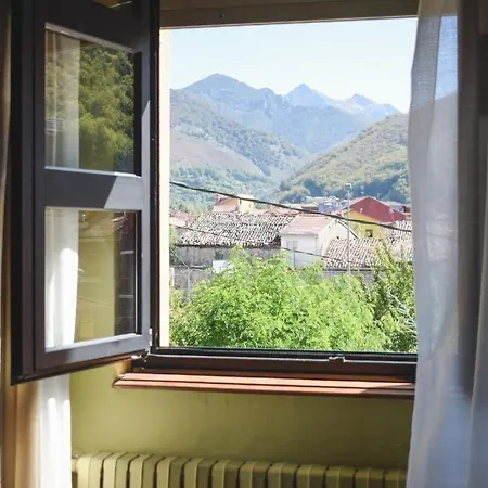 فندق Casa El Rapido 2*