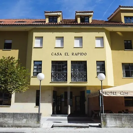 Casa El Rapido فندق 2*