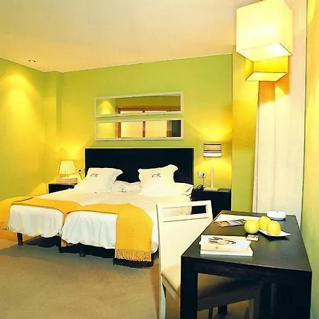 فندق Casa El Rapido 2*