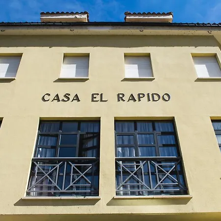 Casa El Rapido Hotel